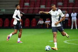 接任英超豪 接任英超豪